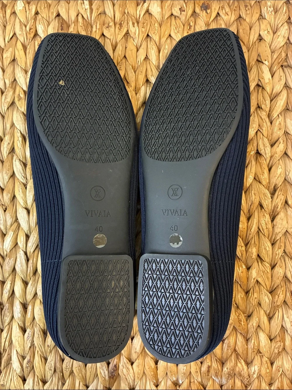 VIVAIA Women's Navy Blue Knit Slip-On Ballet Flats